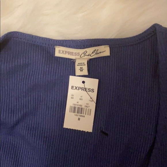 Express shirt - Picture 3 of 5